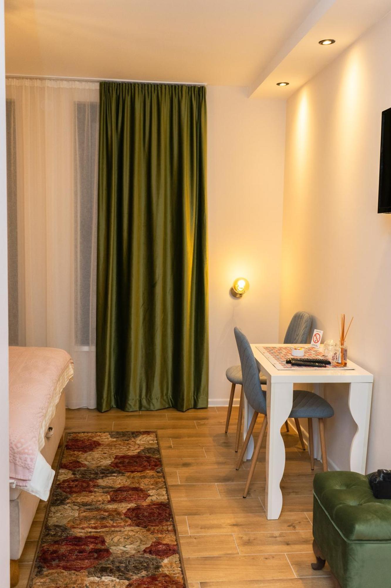 Merak Rooms & Caffe Bar Šabac Dış mekan fotoğraf