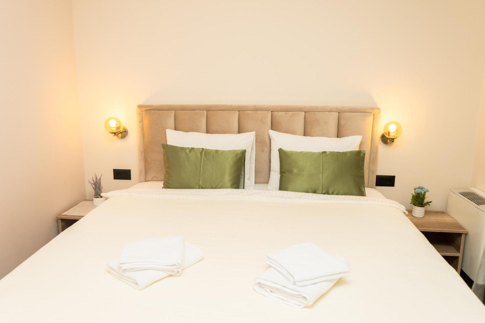 Merak Rooms & Caffe Bar Šabac Dış mekan fotoğraf