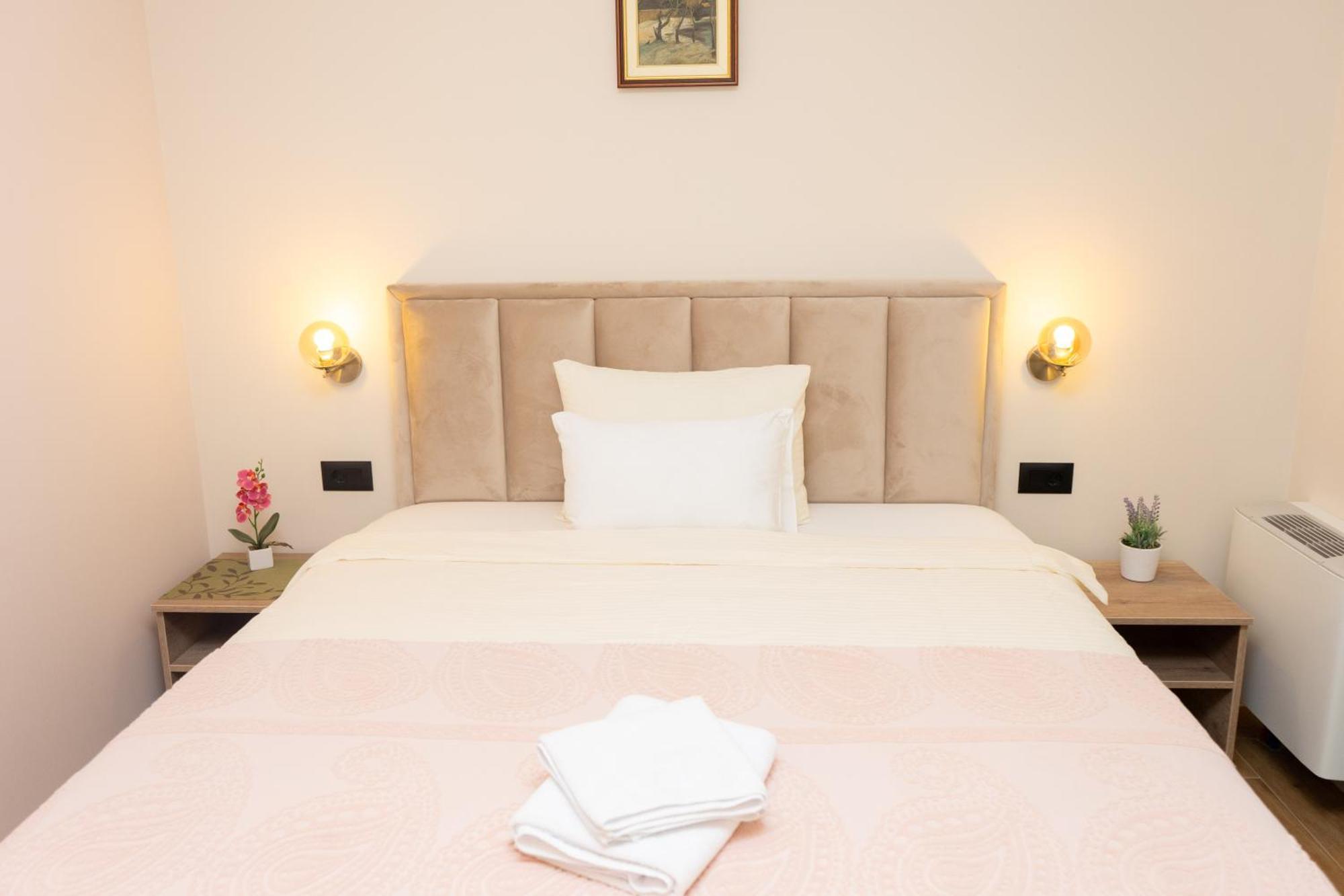 Merak Rooms & Caffe Bar Šabac Dış mekan fotoğraf