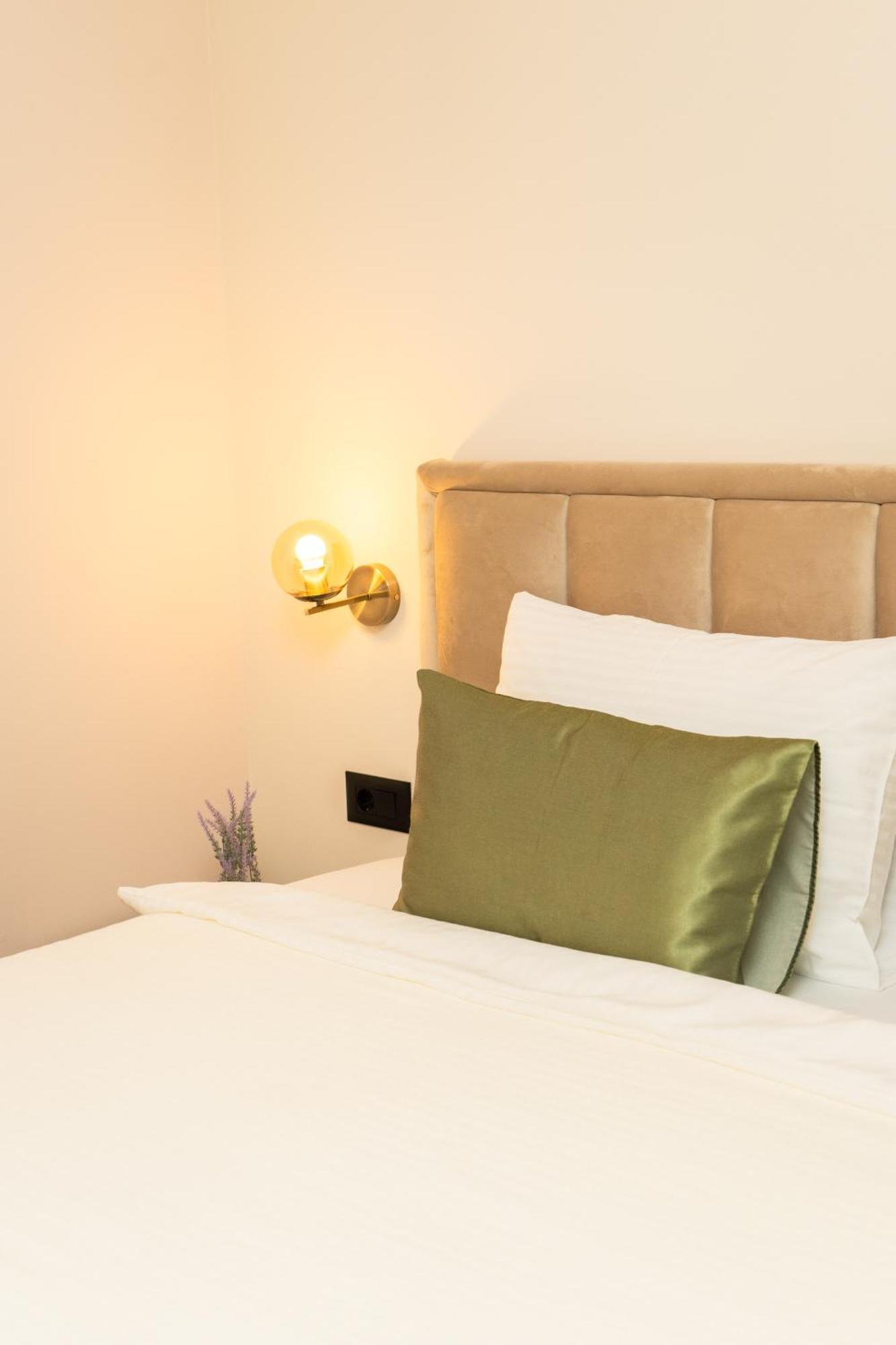 Merak Rooms & Caffe Bar Šabac Dış mekan fotoğraf