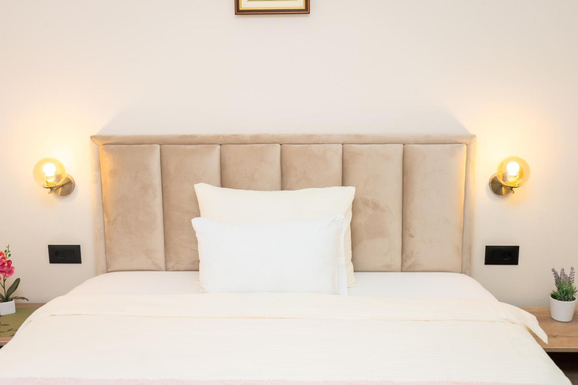 Merak Rooms & Caffe Bar Šabac Dış mekan fotoğraf