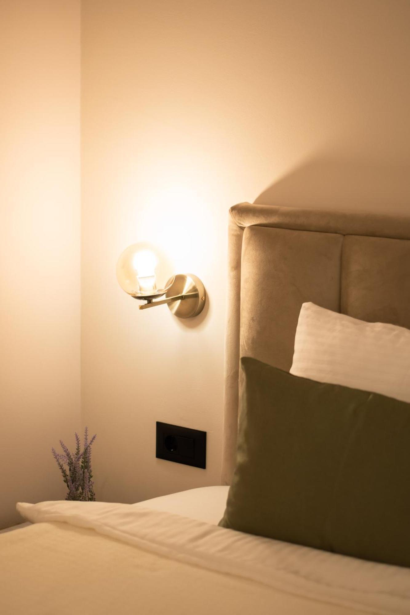 Merak Rooms & Caffe Bar Šabac Dış mekan fotoğraf